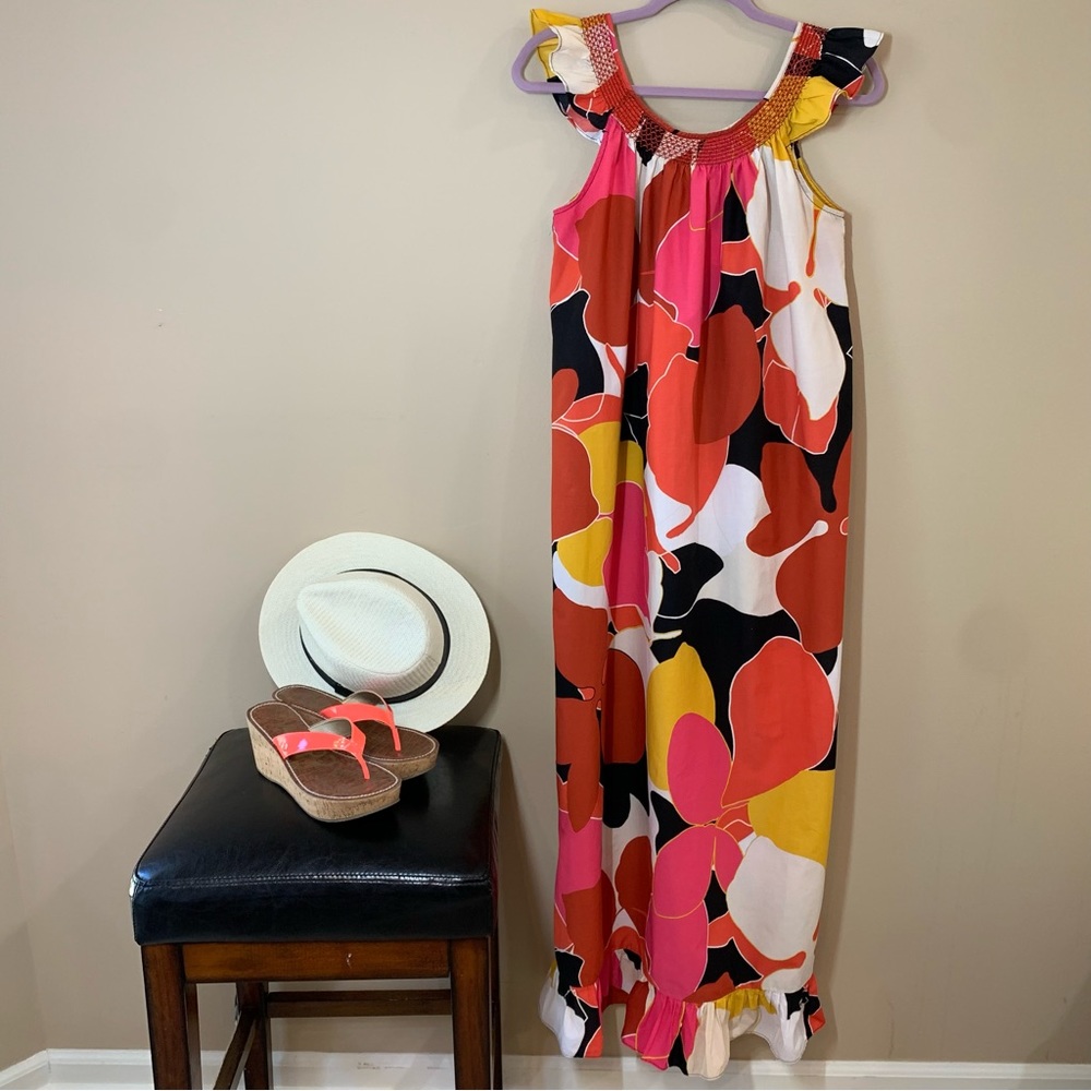 Tracee Ellis Ross Scoop Neck With Smocking Bold Floral Dress, Loose Fit, S, EUC
